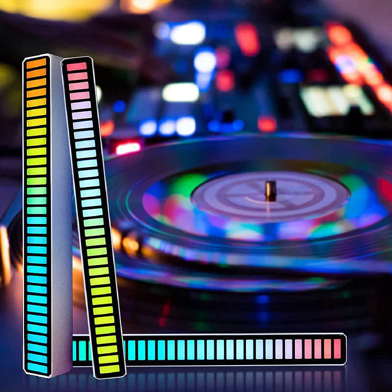 AuraPulse™ - Wireless RGB Light Bar